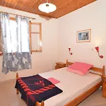 Beatehouses